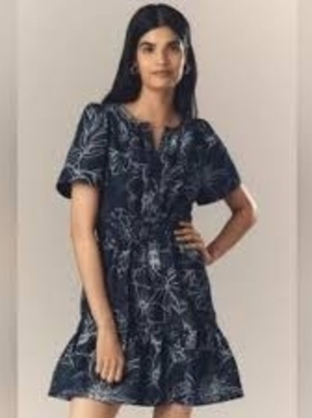 Velvet Heart Navy Floral Short Sleeve Smocked Mini Dress With Pockets